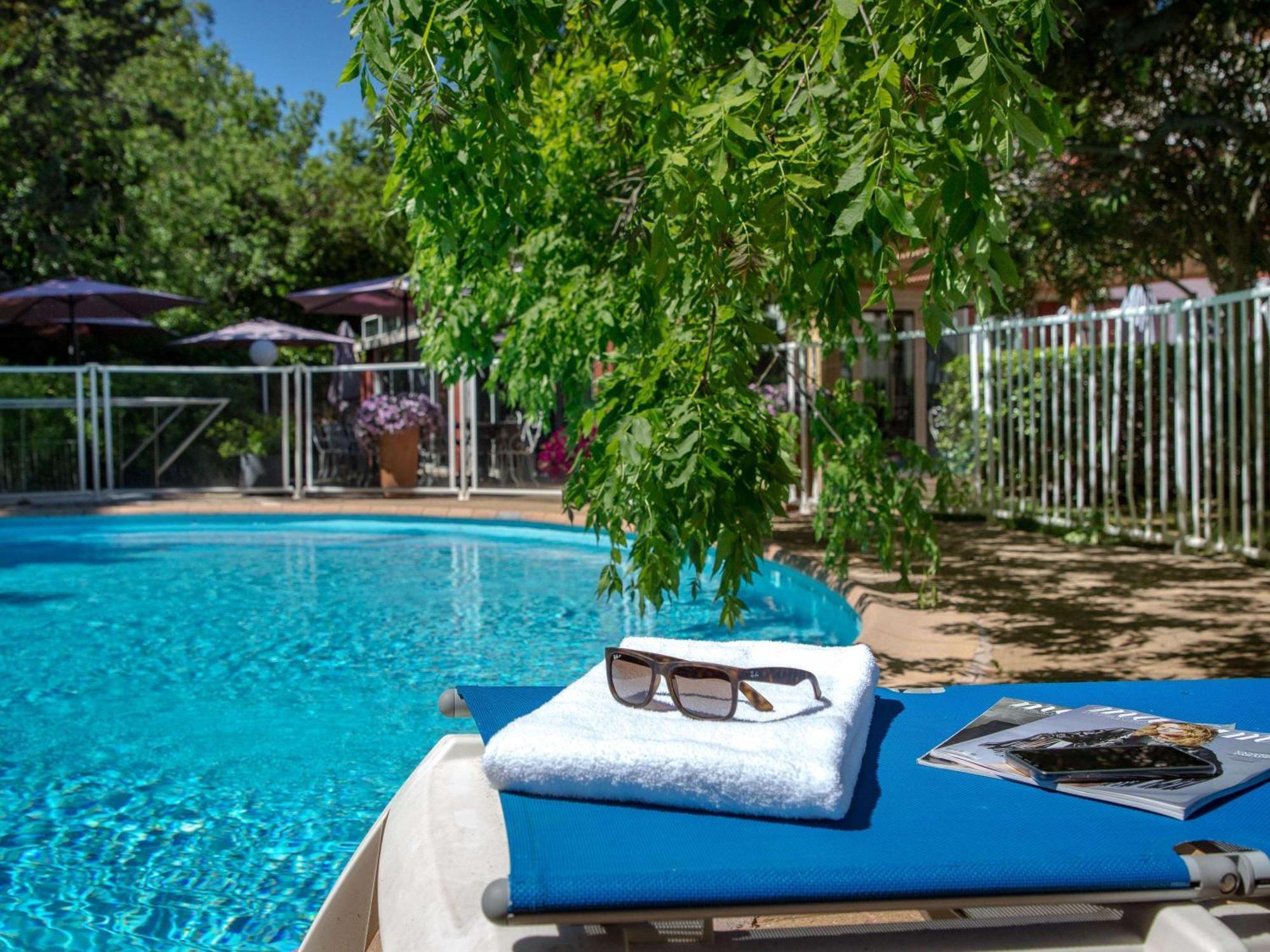 Ibis Brignoles Provence Verte Екстериор снимка