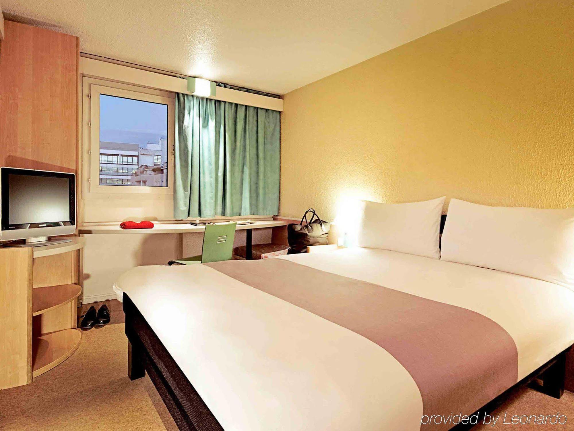 Ibis Brignoles Provence Verte Екстериор снимка